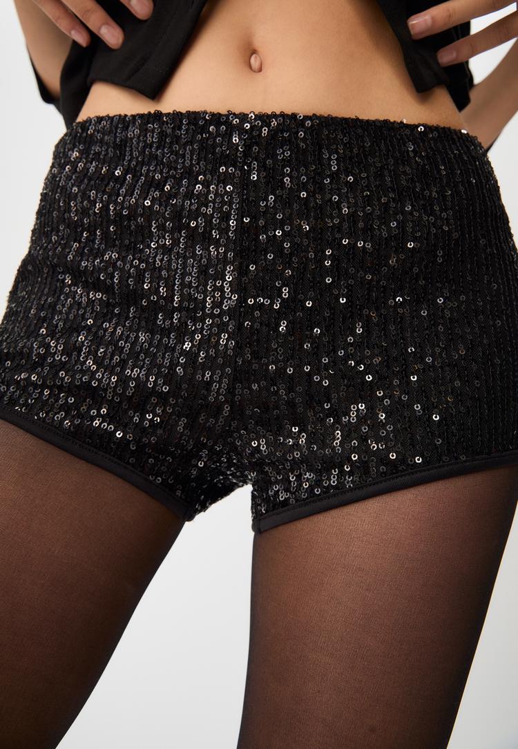 mini short met lovertjes