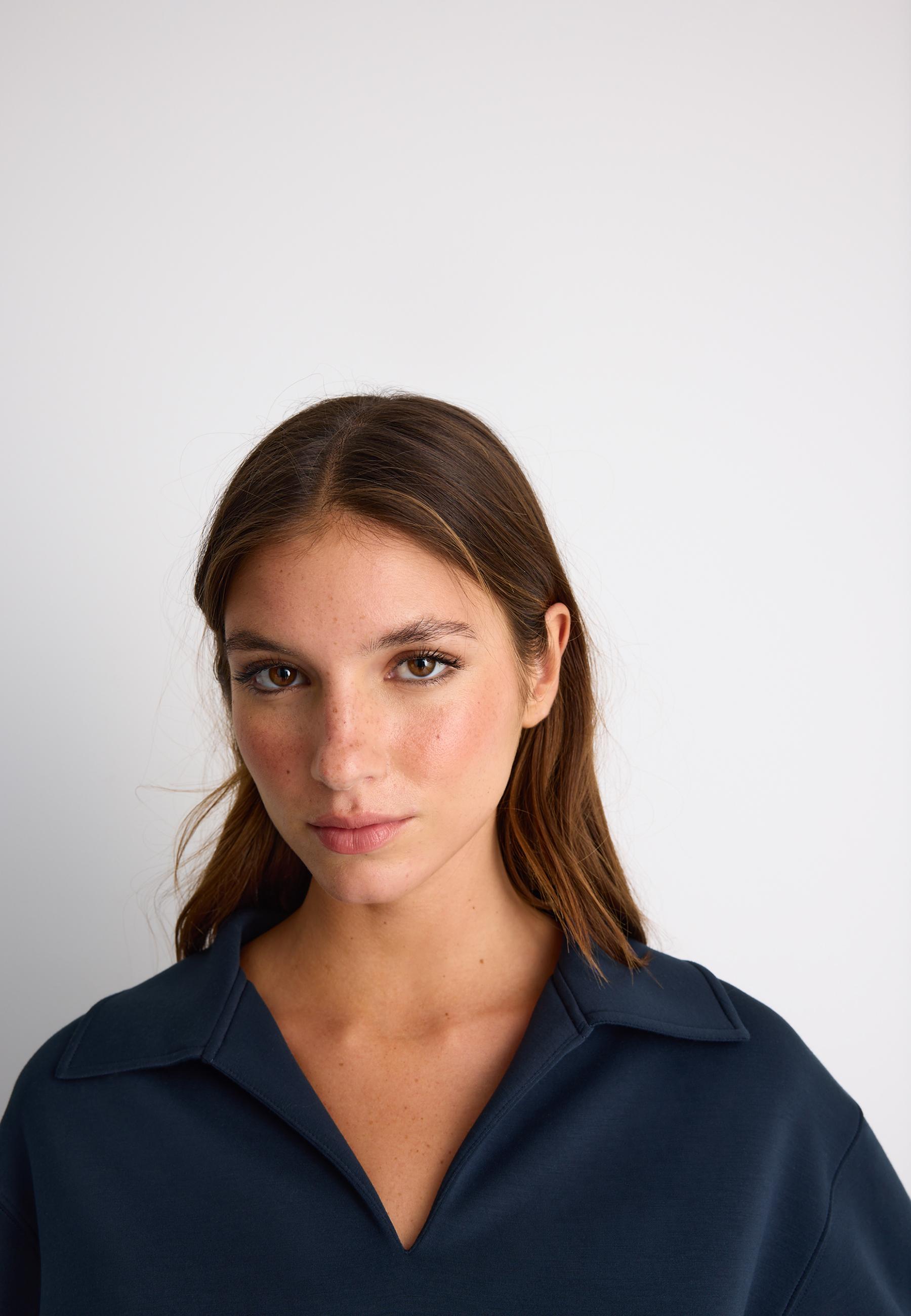 Soft-touch sweatshirt — Navy blue