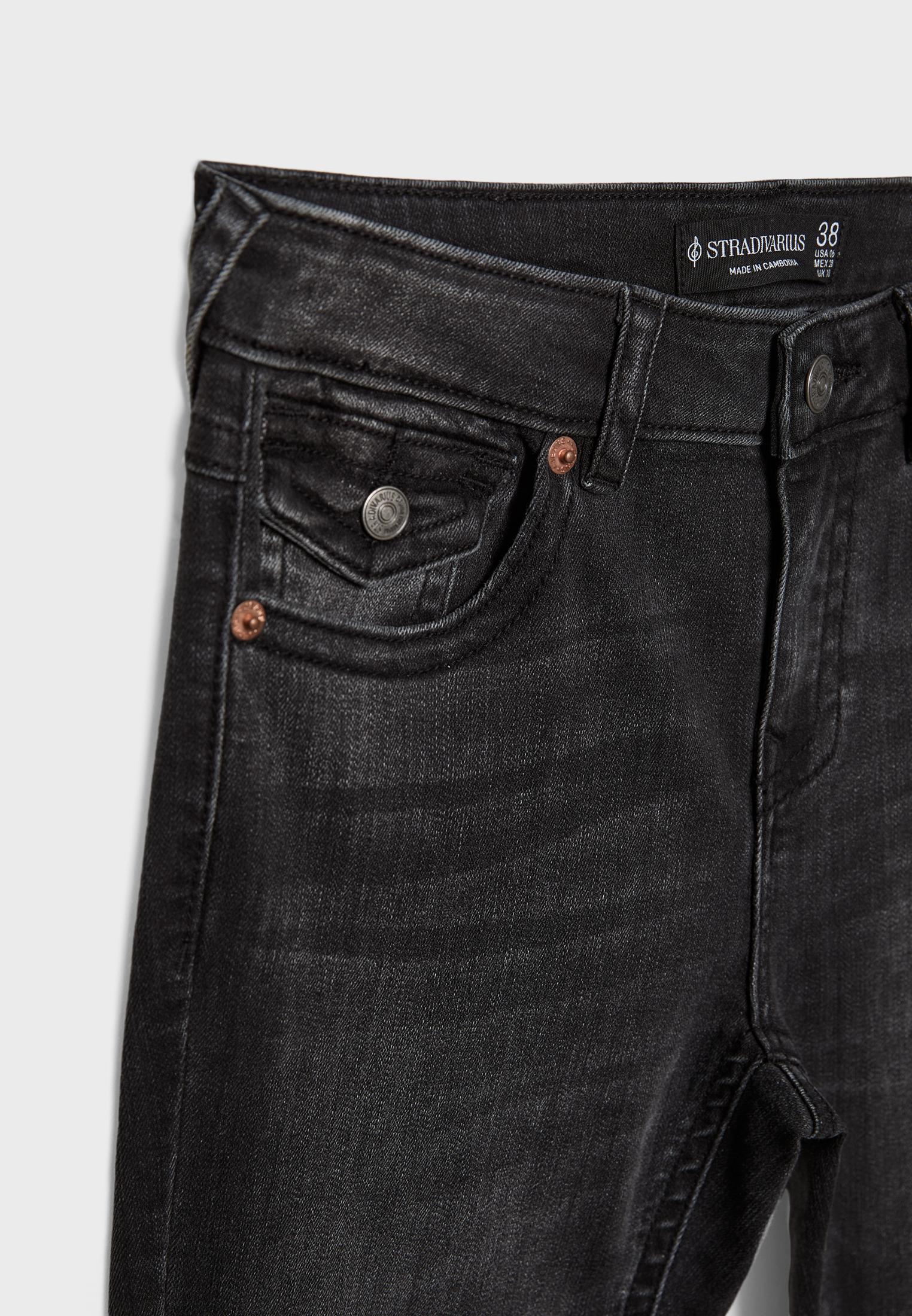 D04 low rise flared jeans — BLACK DENIM WASH