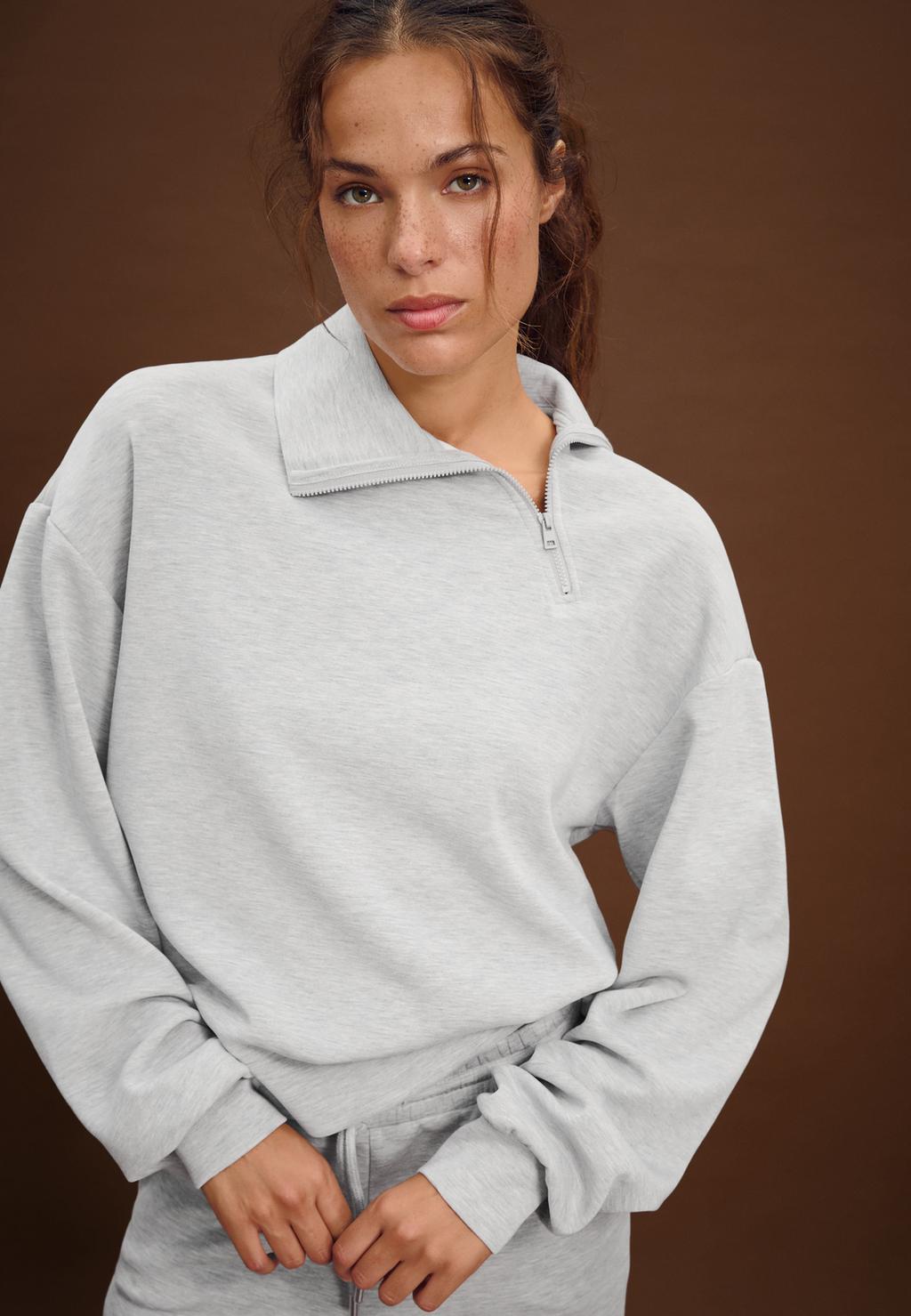 Soft-touch sweatshirt with side zip