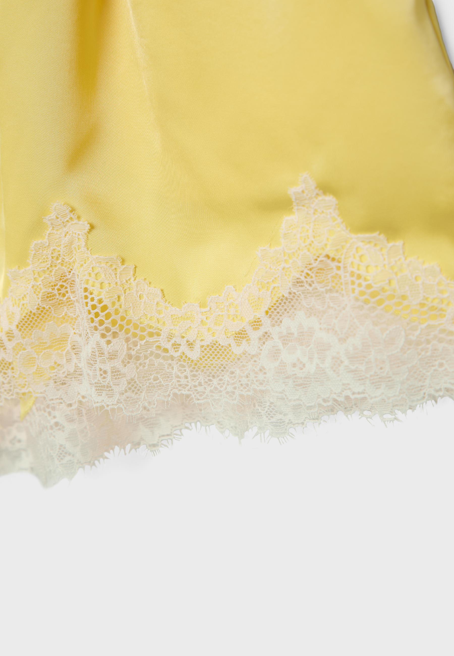 Satin lace shorts — Gold