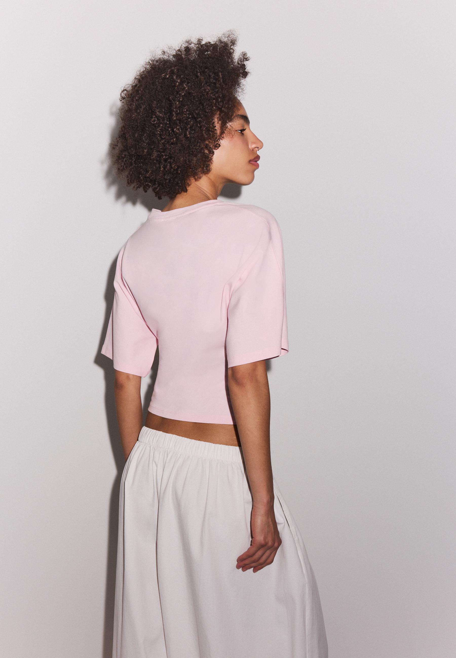 Japanese short sleeve T-shirt — Pale pink