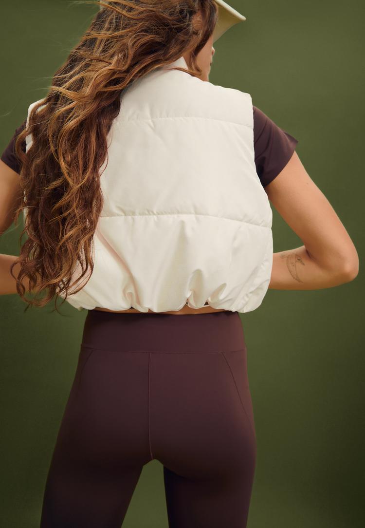 short puffer gilet
