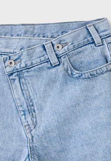 Wide-leg crossover waist jeans — MEDIUM LIGHT BLUE DENIM 9
