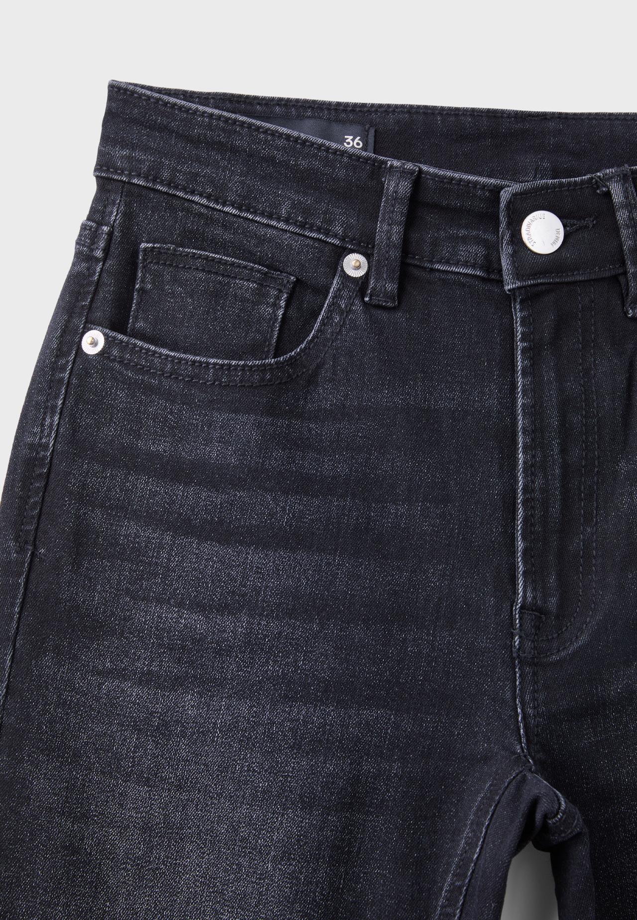 D78 Cropped bell bottom jeans — LIGHT BLEACH