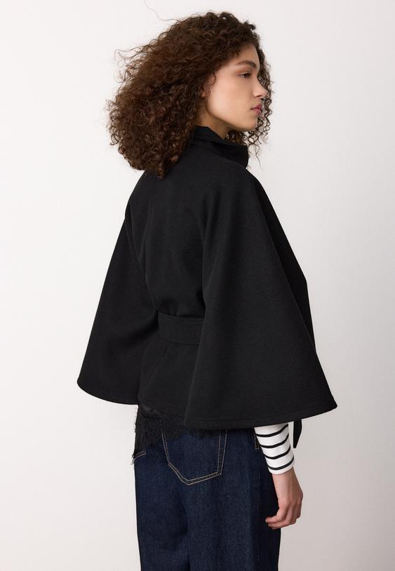 Yumuşak dokunuşlu pelerin ceket - Görsel 5