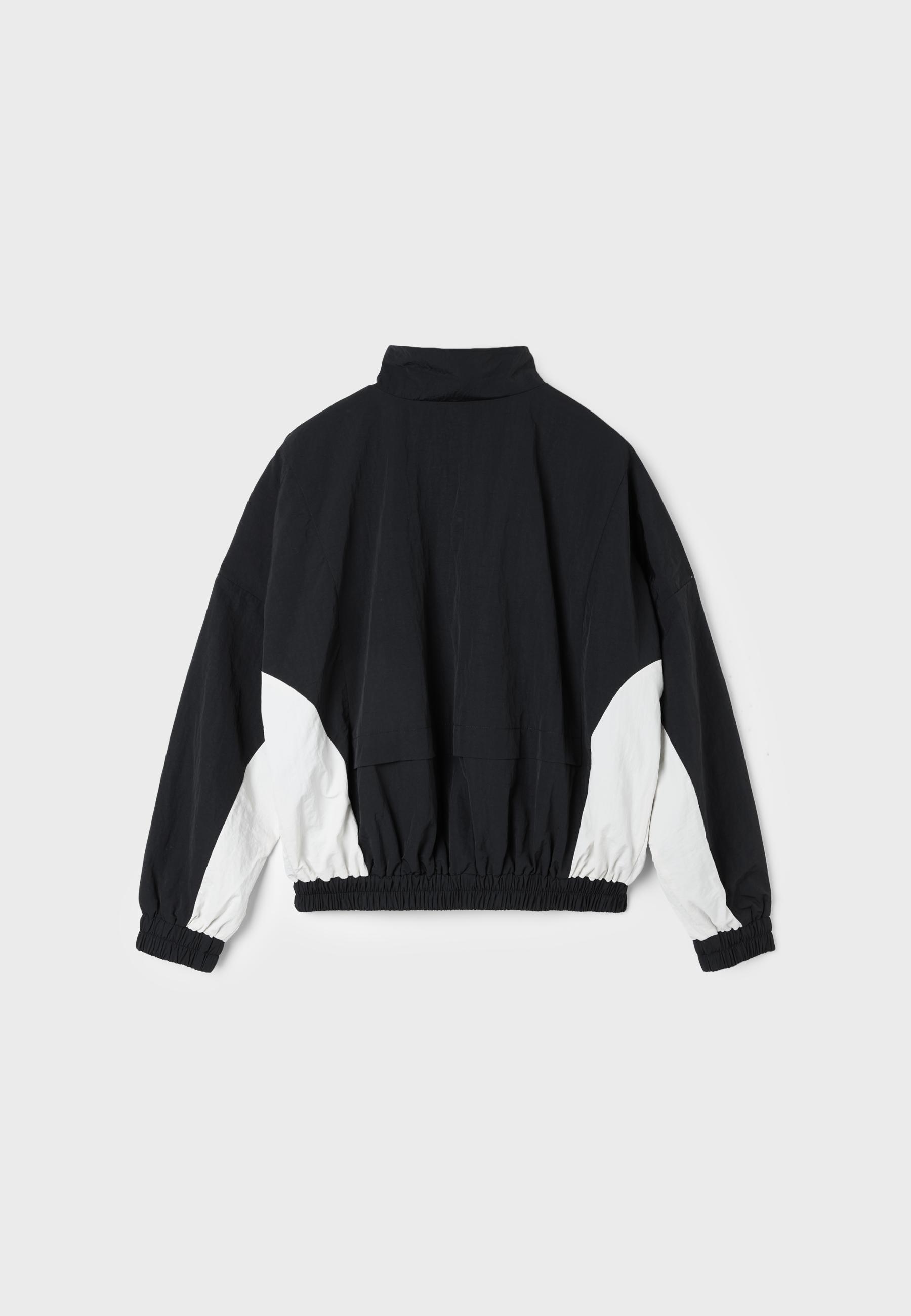 Technical windbreaker jacket — Black