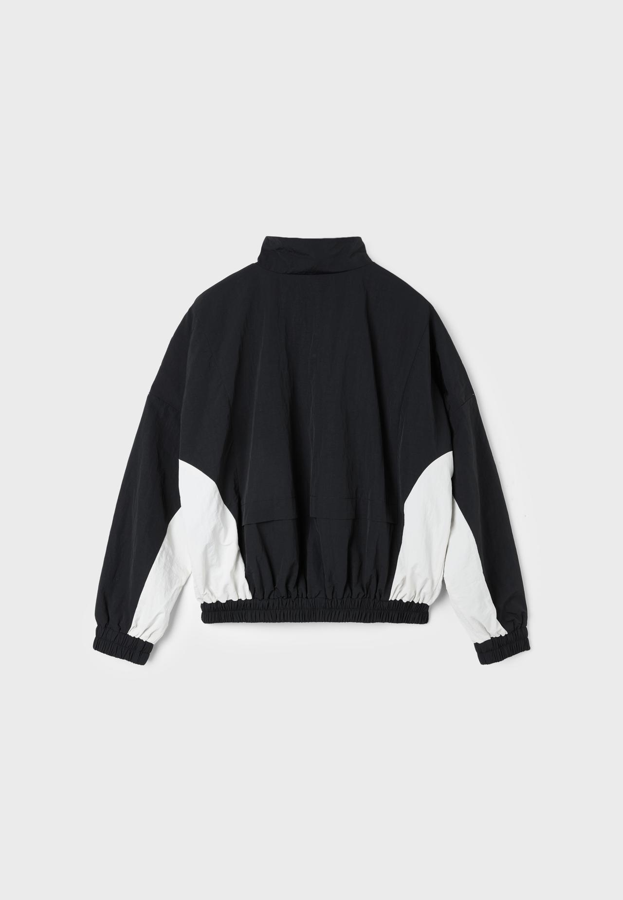 Technical windbreaker jacket — Black