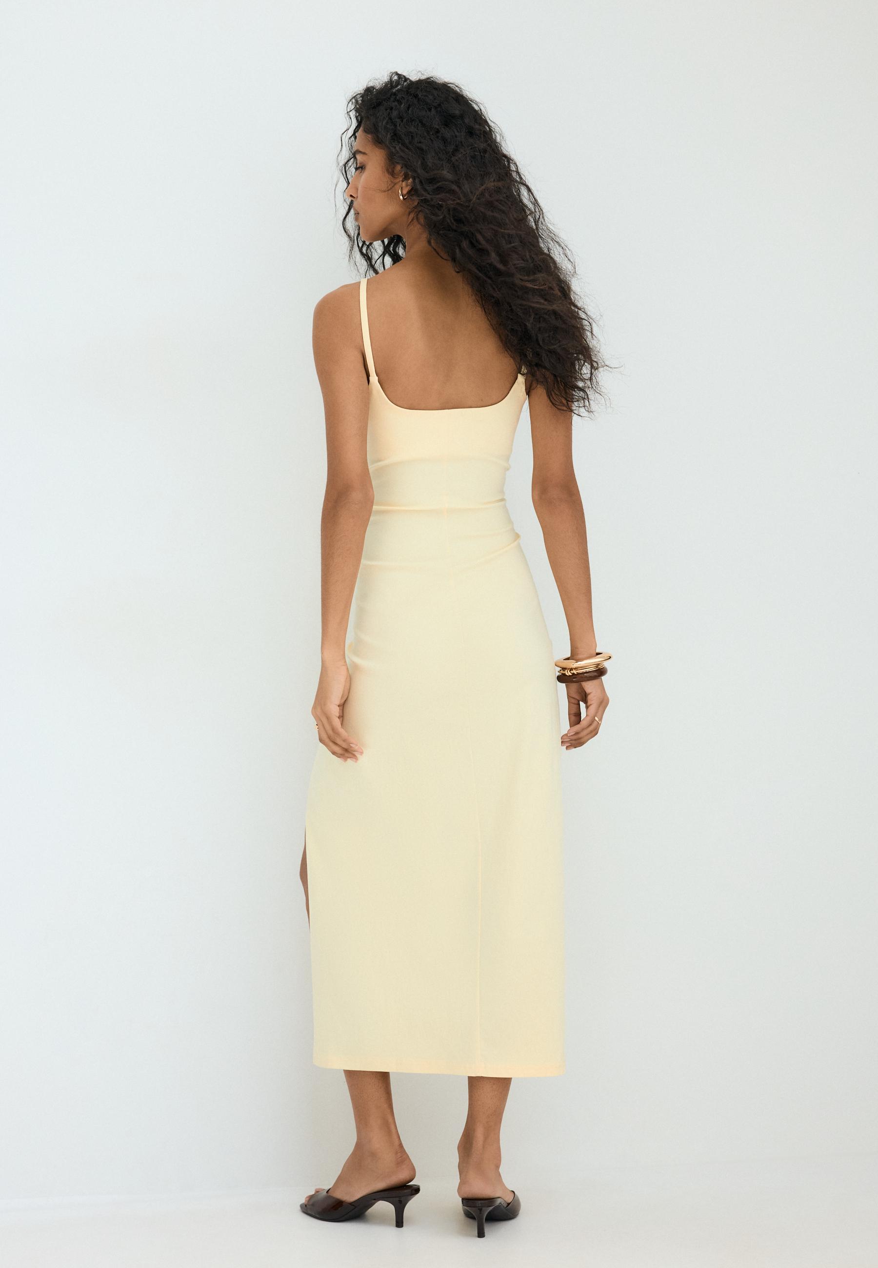 Fitted square-neck midi dress — Pastel yellow