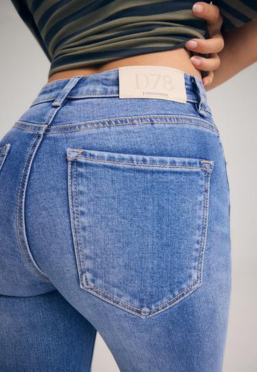 D78 cropped bell bottom jeans — MEDIUM LIGHT BLUE DENIM 6