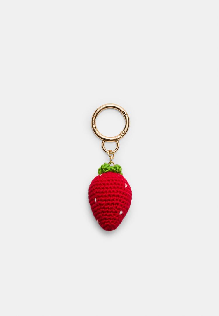 llavero charm fresa