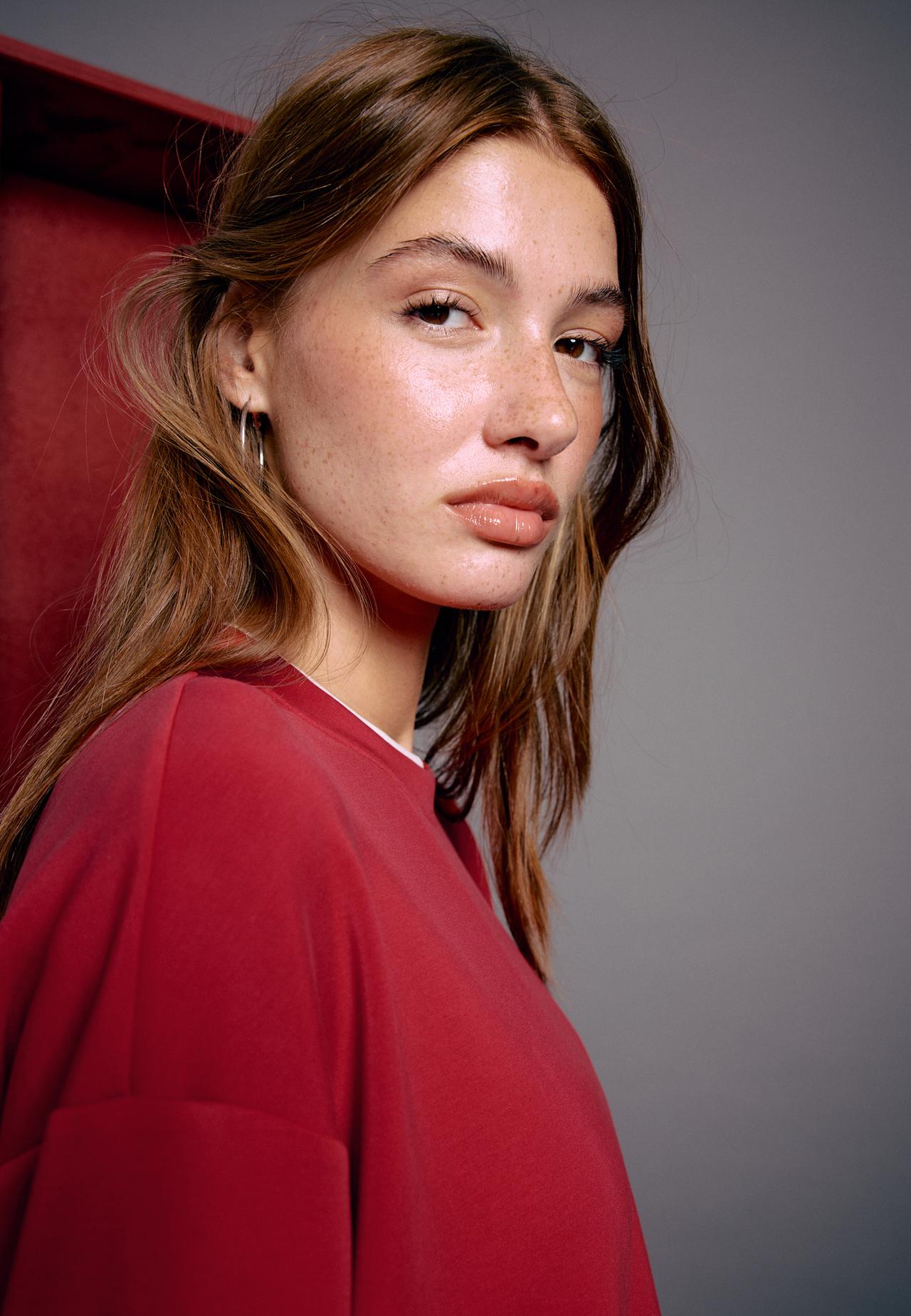 Soft-touch contrast round neck sweatshirt — Red