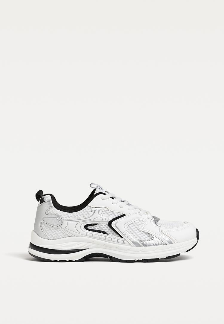 zapatillas deportivas detalle