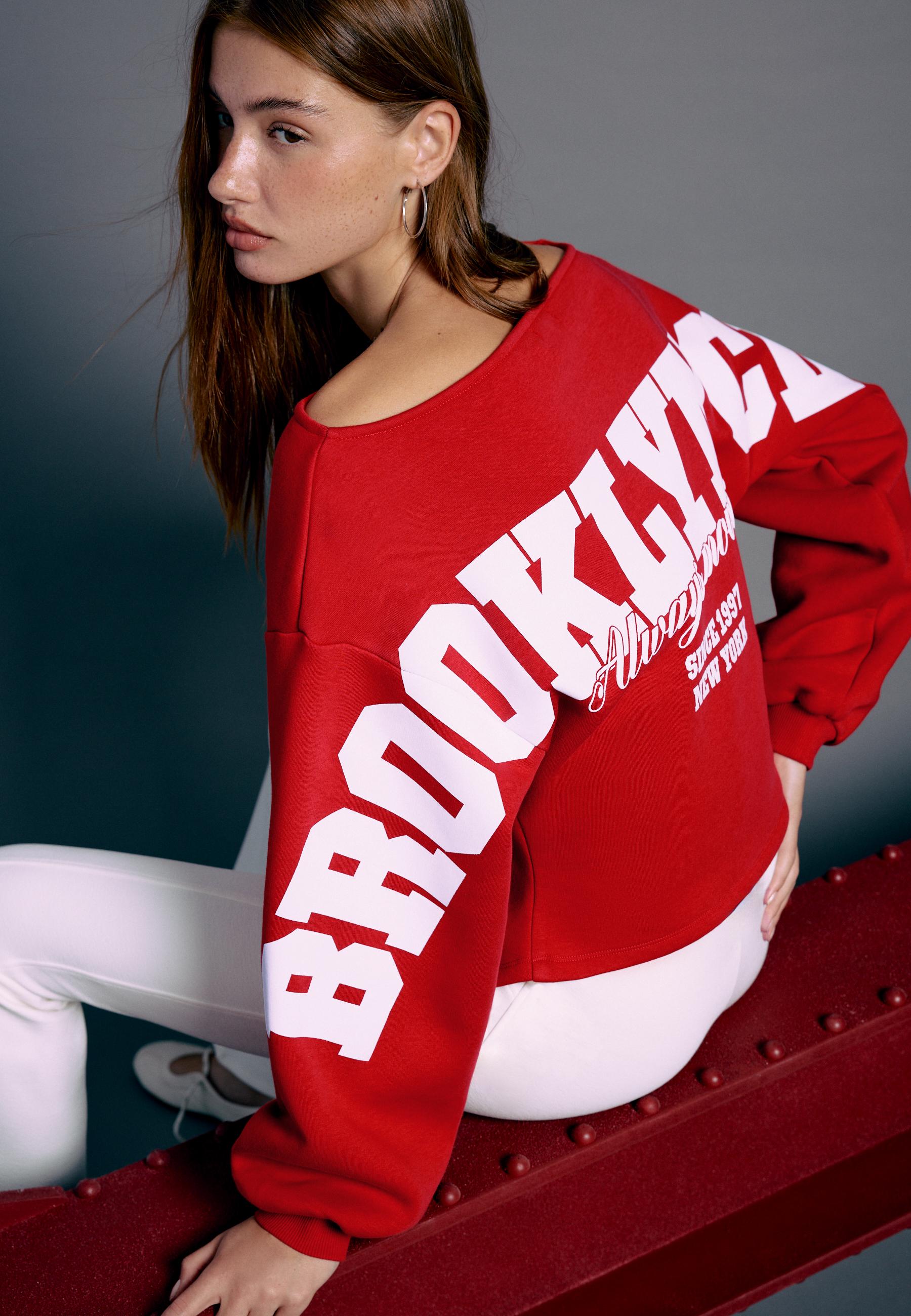 Fitted asymmetric print sweatshirt — Red