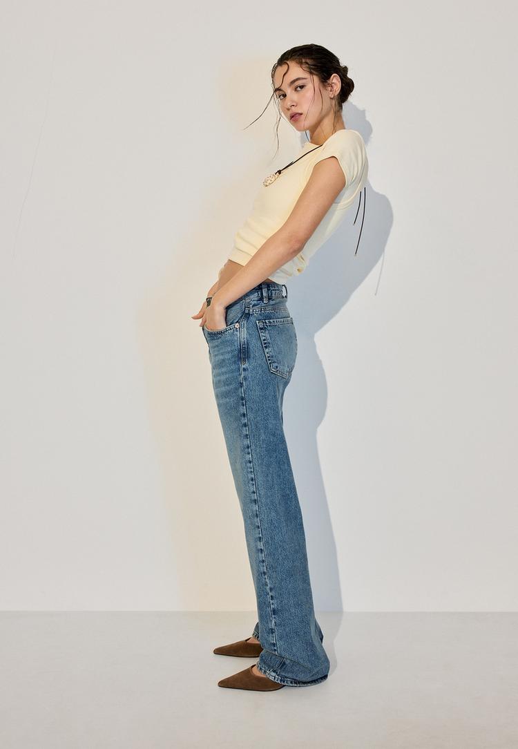 Stradivarius Τζιν Παντελόνι D92 Σε Ίσια Γραμμή Με Φαρδιά Γραμμή Πολύ Σκούρο Μπλε/Αποκολλαρισμένο 40