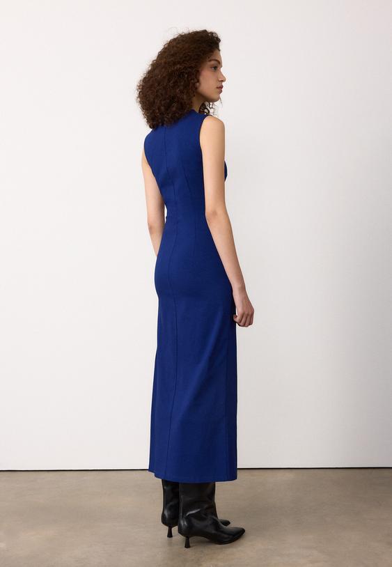 vestido midi bengalina sin mangas