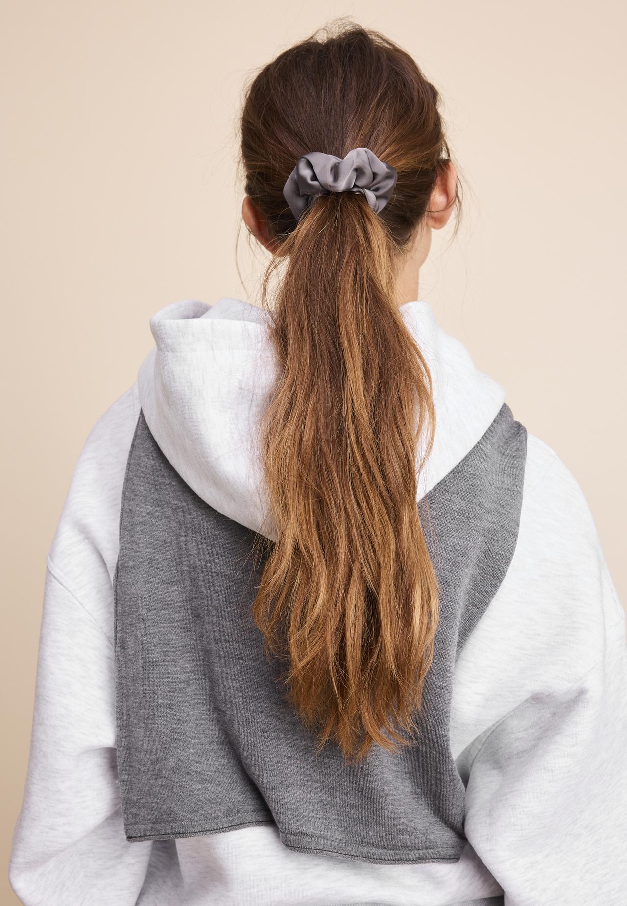 Set of 3 satin scrunchies — Pastel pink
