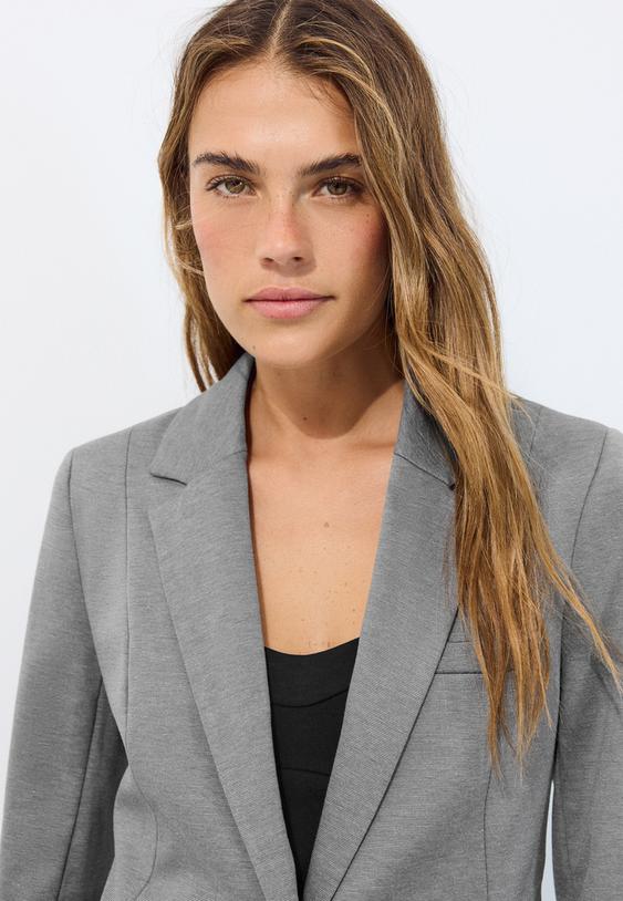 veste basique en maille rayee