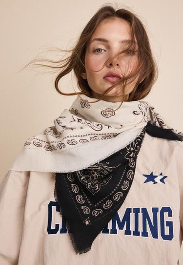 Soft-touch printed bandana scarf — Ecru 2