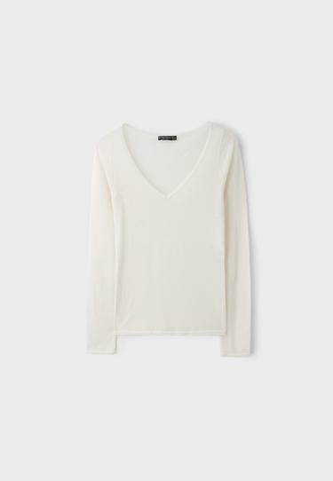 Basic wool and silk V-neck sweater — Vanilla 8