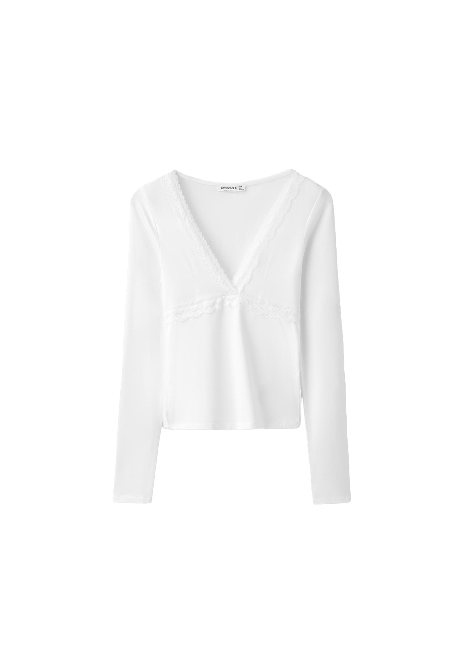 Stradivarius Dantel detaylı uzun kollu V yaka t-shirt görsel 3