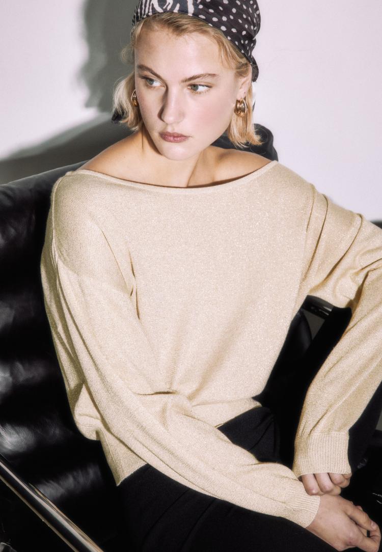 camisola de malha decote barco