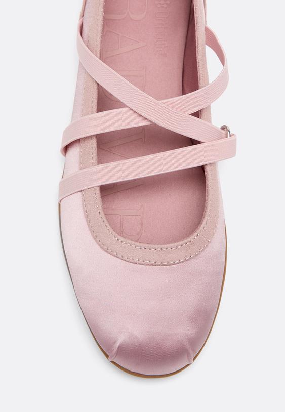 sneakerballerine satinate con fasce incrociate