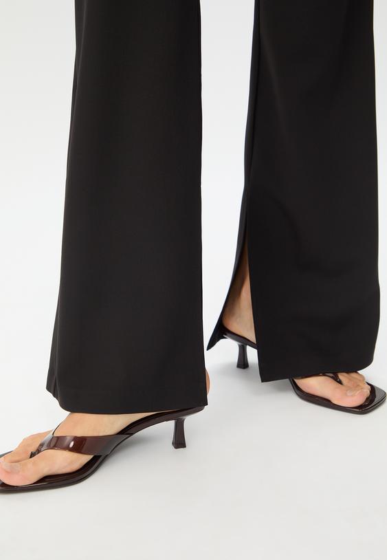 pantalon vestir flare abertura