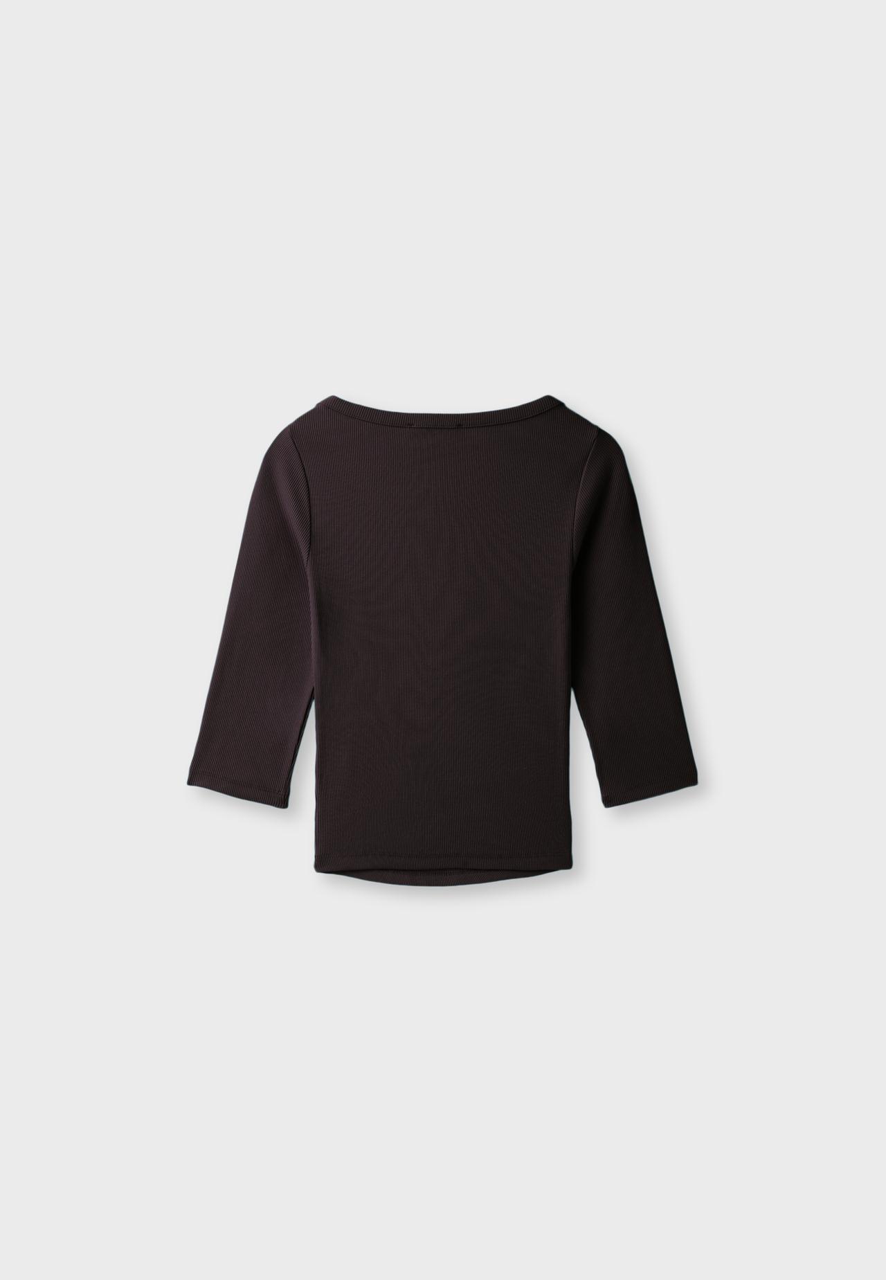 Henley T-shirt — Brown