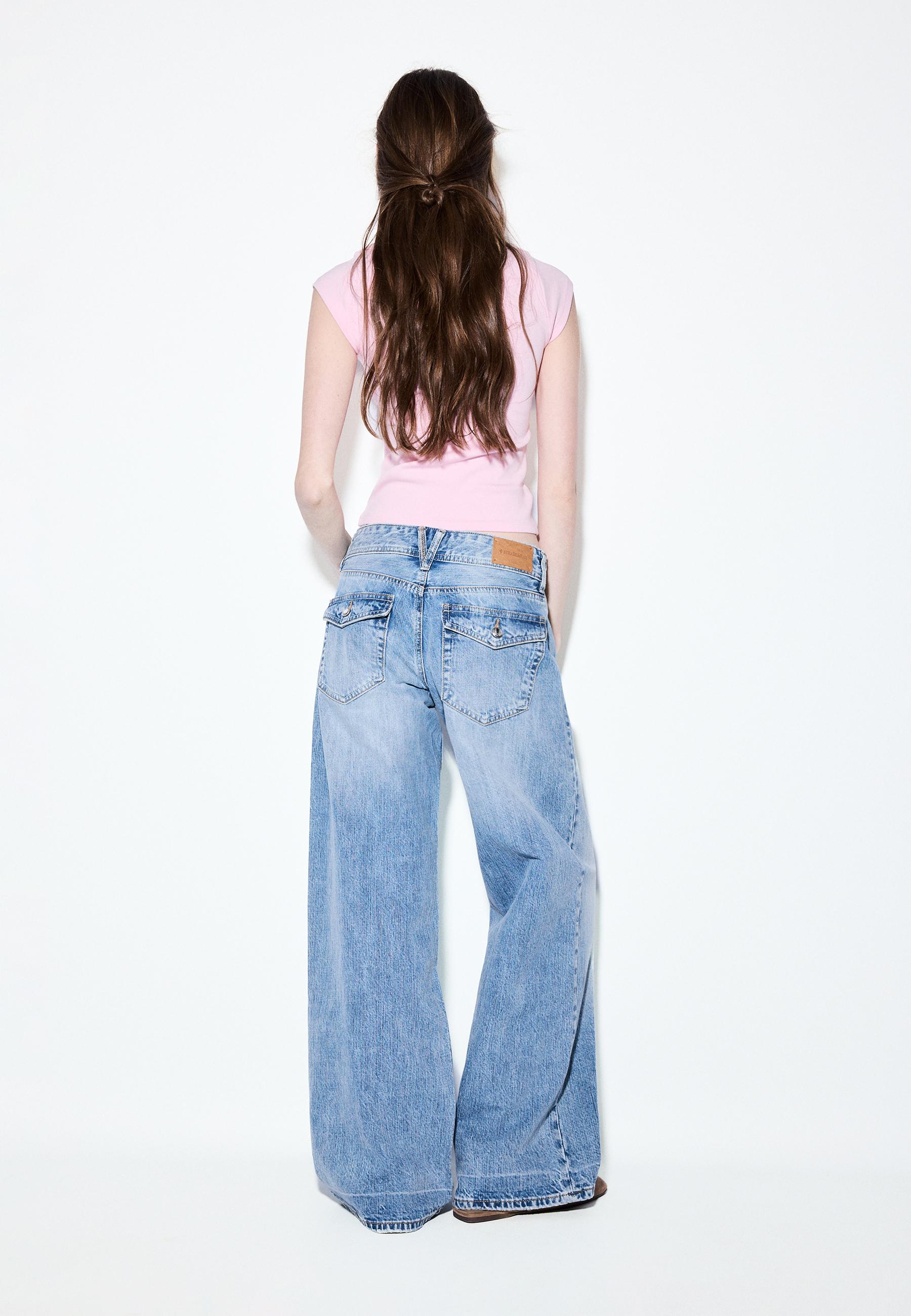 Low-rise wide-leg jeans with jewel button — MEDIUM LIGHT BLUE DENIM