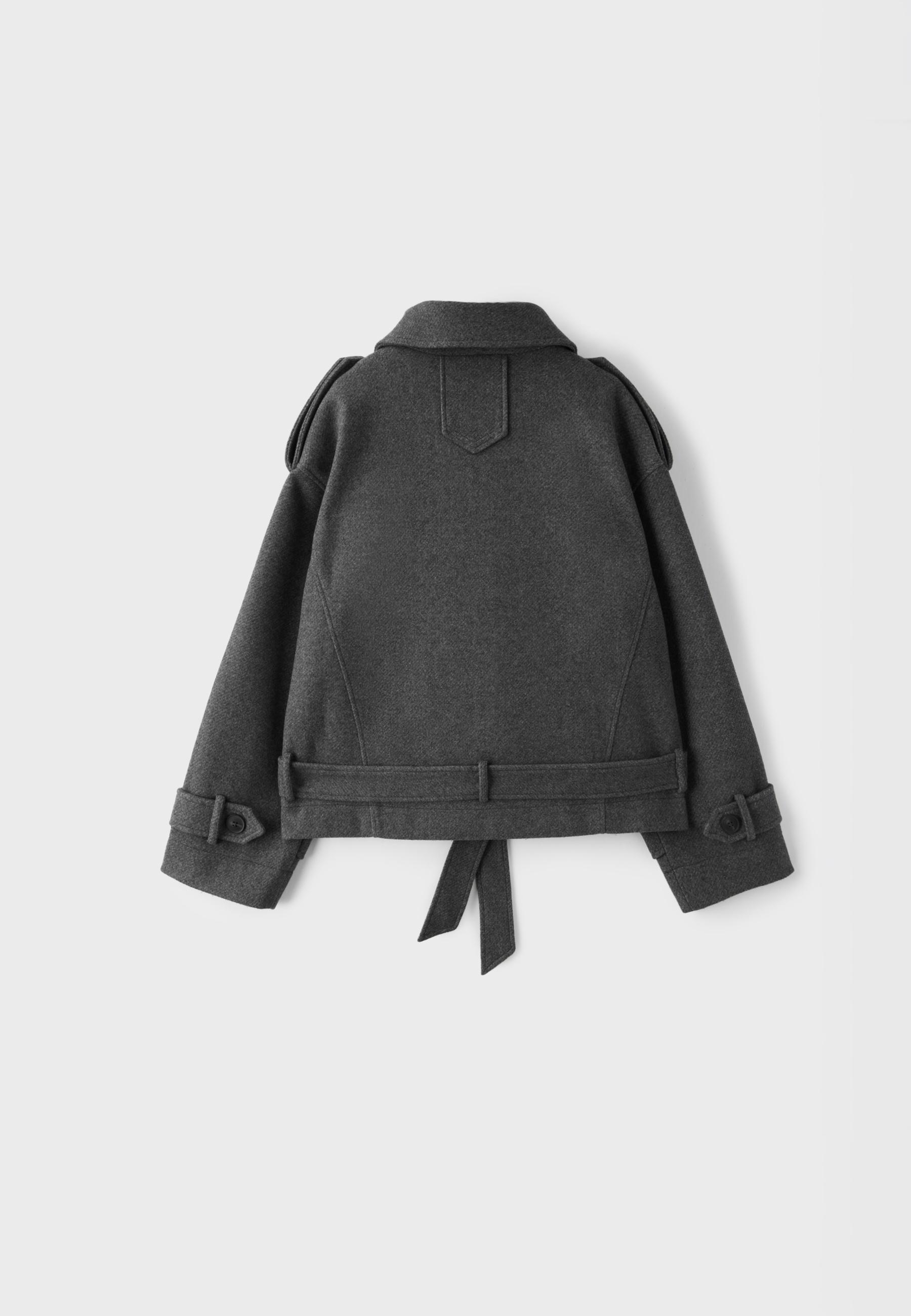 Stradivarius Yumuşak dokulu oversize trençkot görsel 7