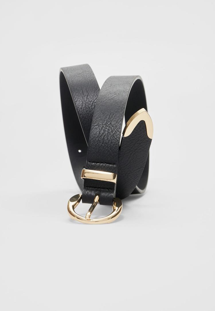 belt with round buckle