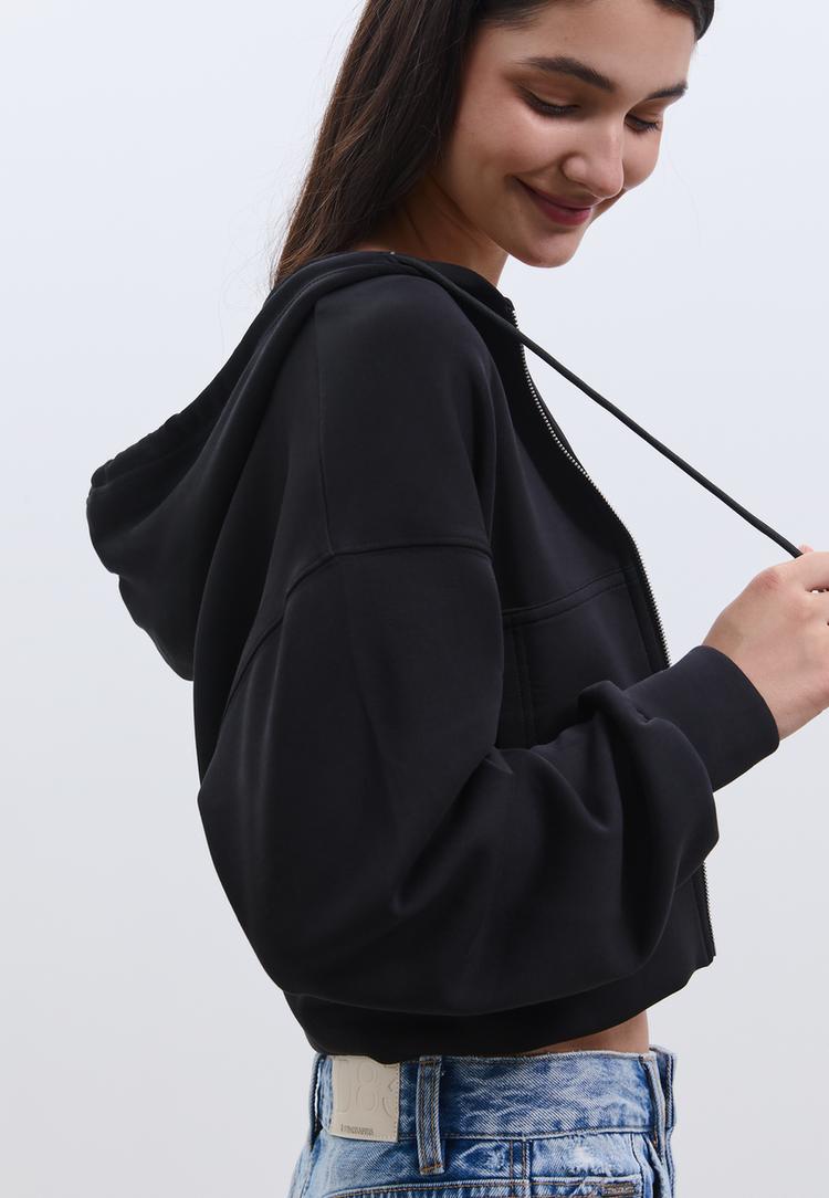 chaqueta con capucha tacto suave