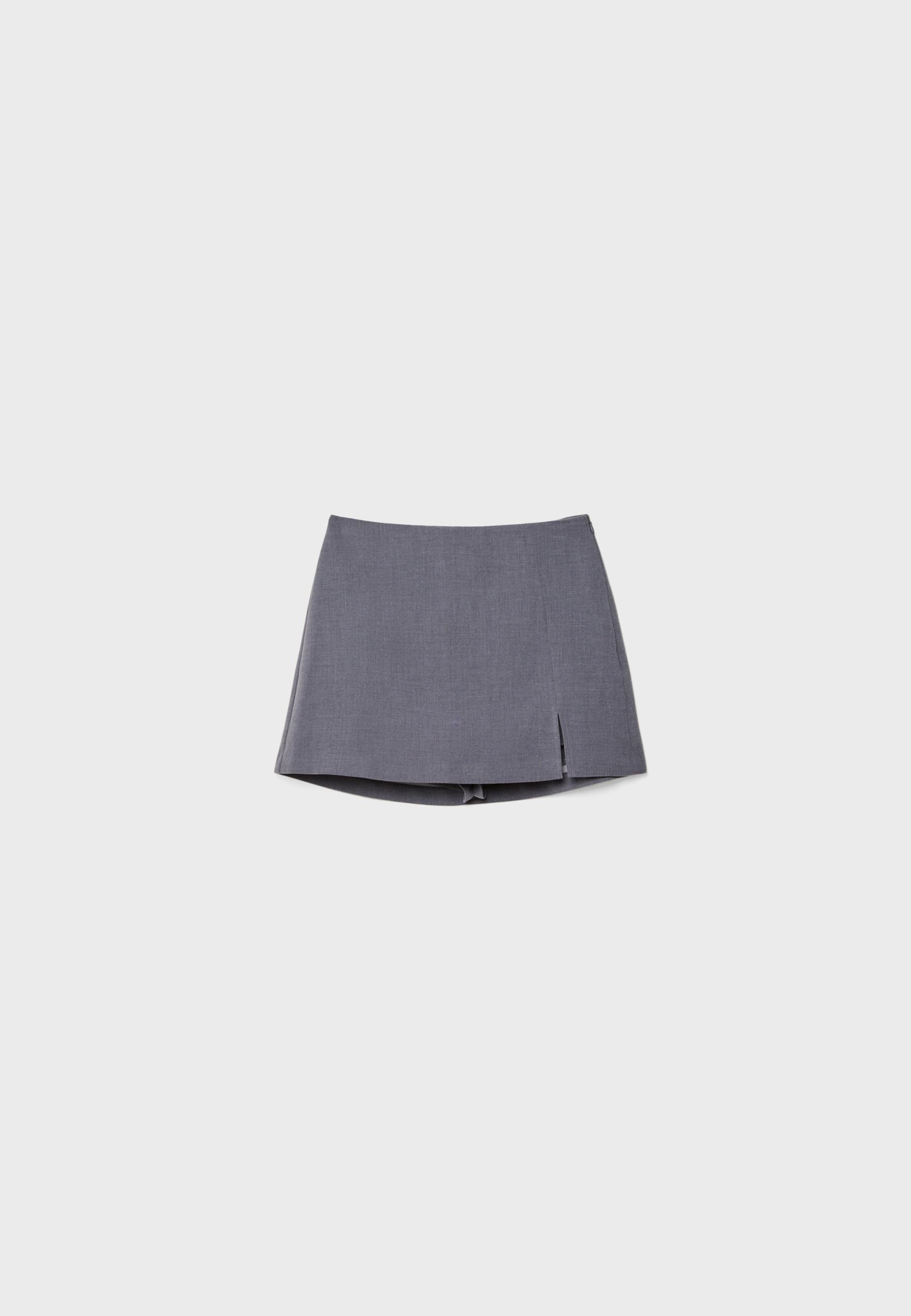 【WOOHWA】ONE SIDE SLIT SK Skort with side slit - Women's fashion | Stradivarius United