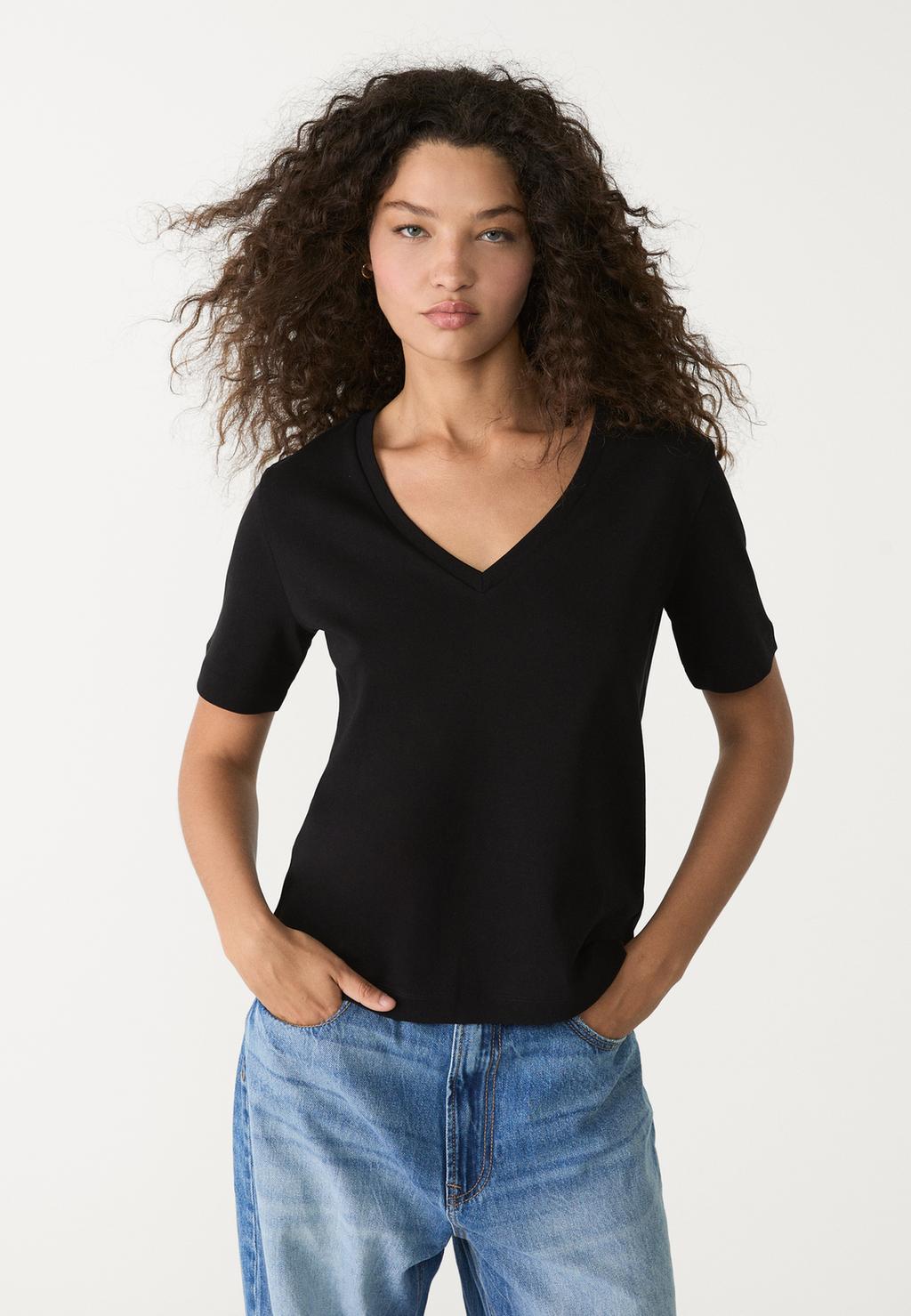 Maglietta basic slim fit - Moda da donna | Italia Maglietta basic slim fit - Moda da donna | Italia