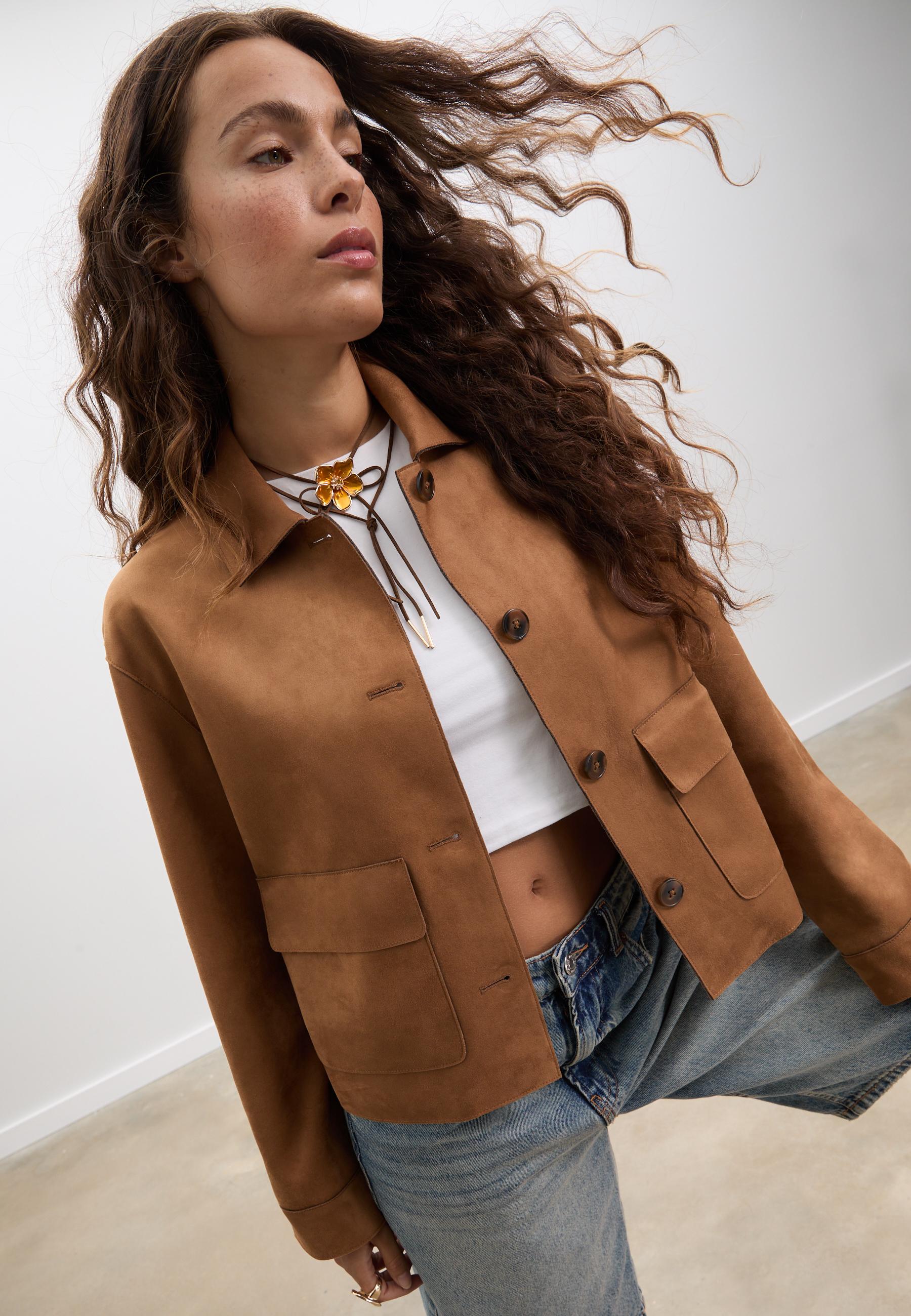 Stradivarius ブラウン ファー ジャケット M Stradivarius faux fur jacket in brown | ASOS