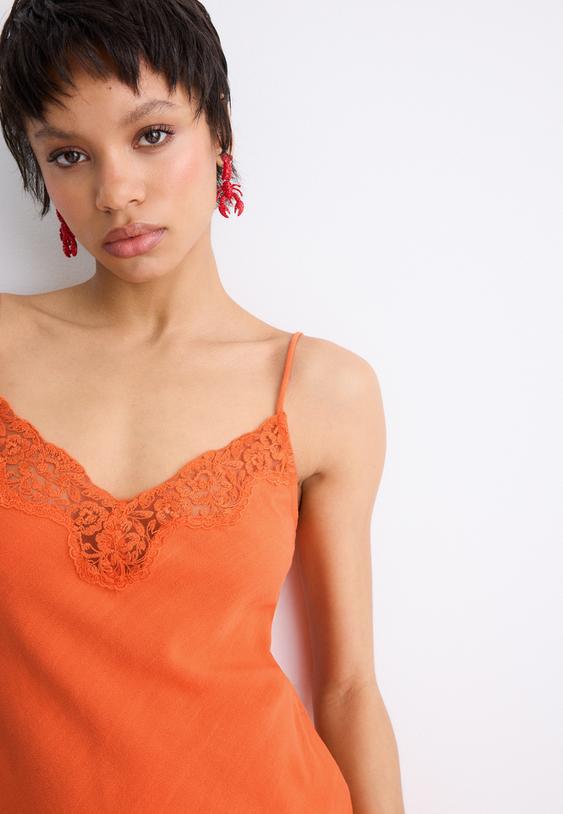 kurzes-rustikales-spitzenkleid