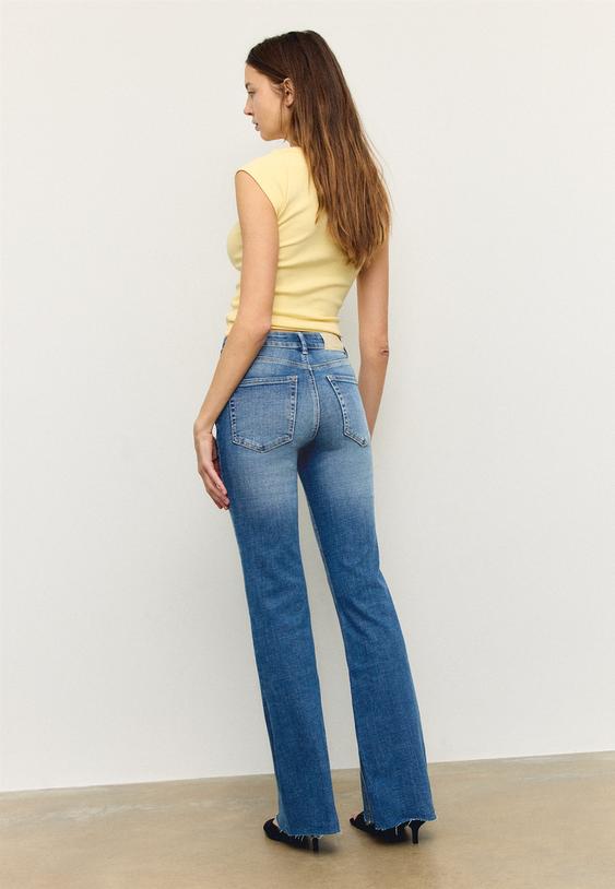 Stradivarius D74 Bell Bottom Jeans With Split Medium Light Blue Denim 12