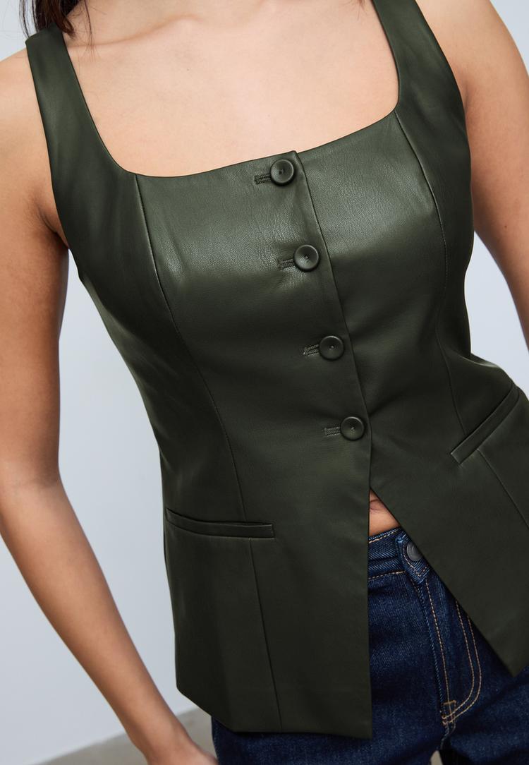top escote cuadrado efecto piel
