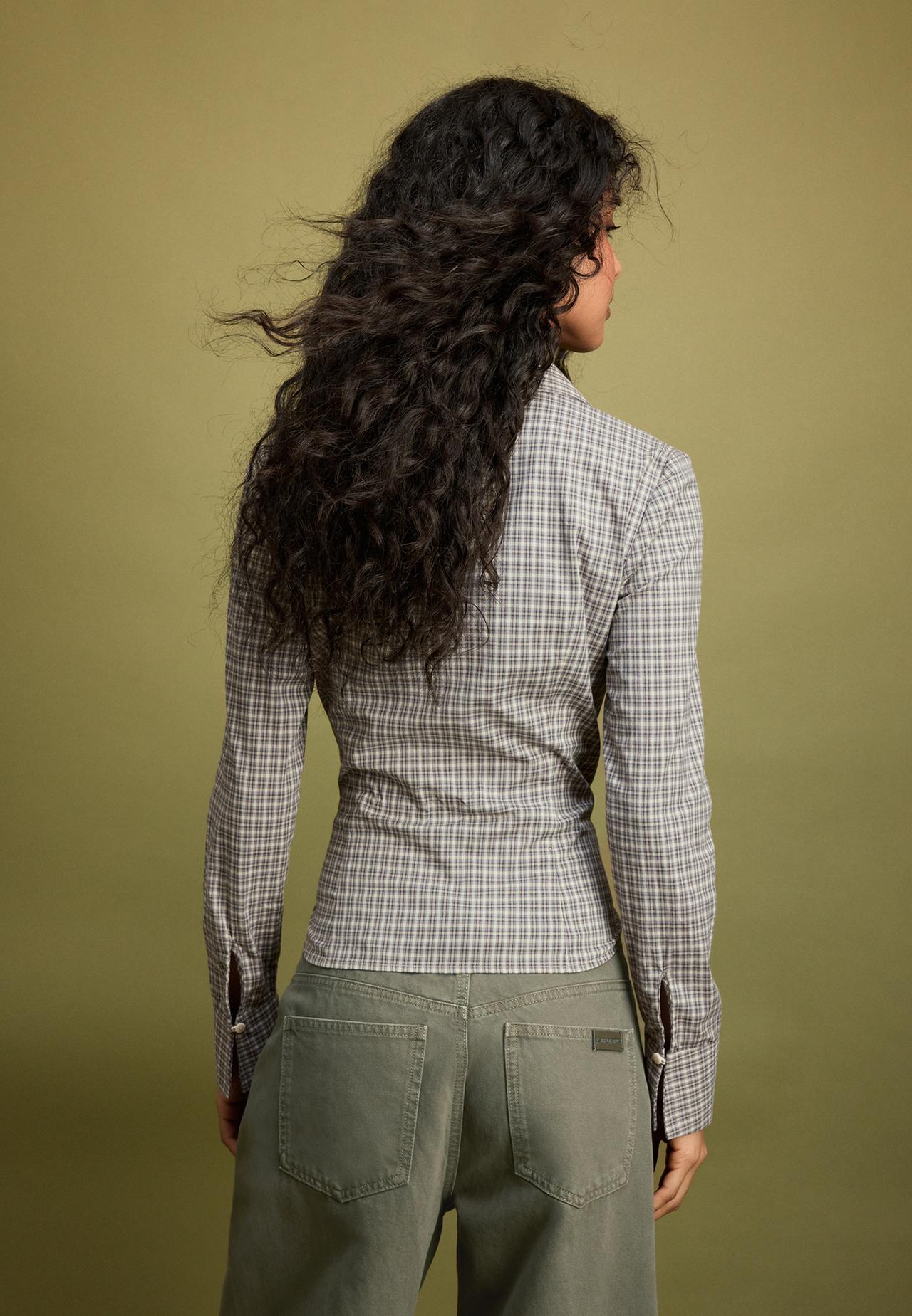 Basic fitted shirt — Brown