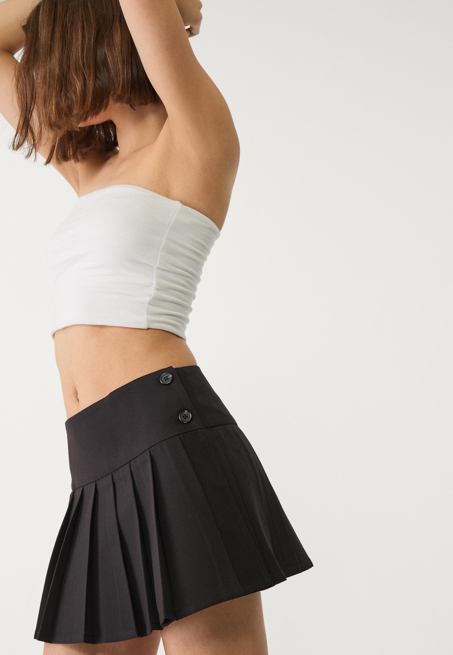 Box pleat mini skort - Women's fashion | Stradivarius United