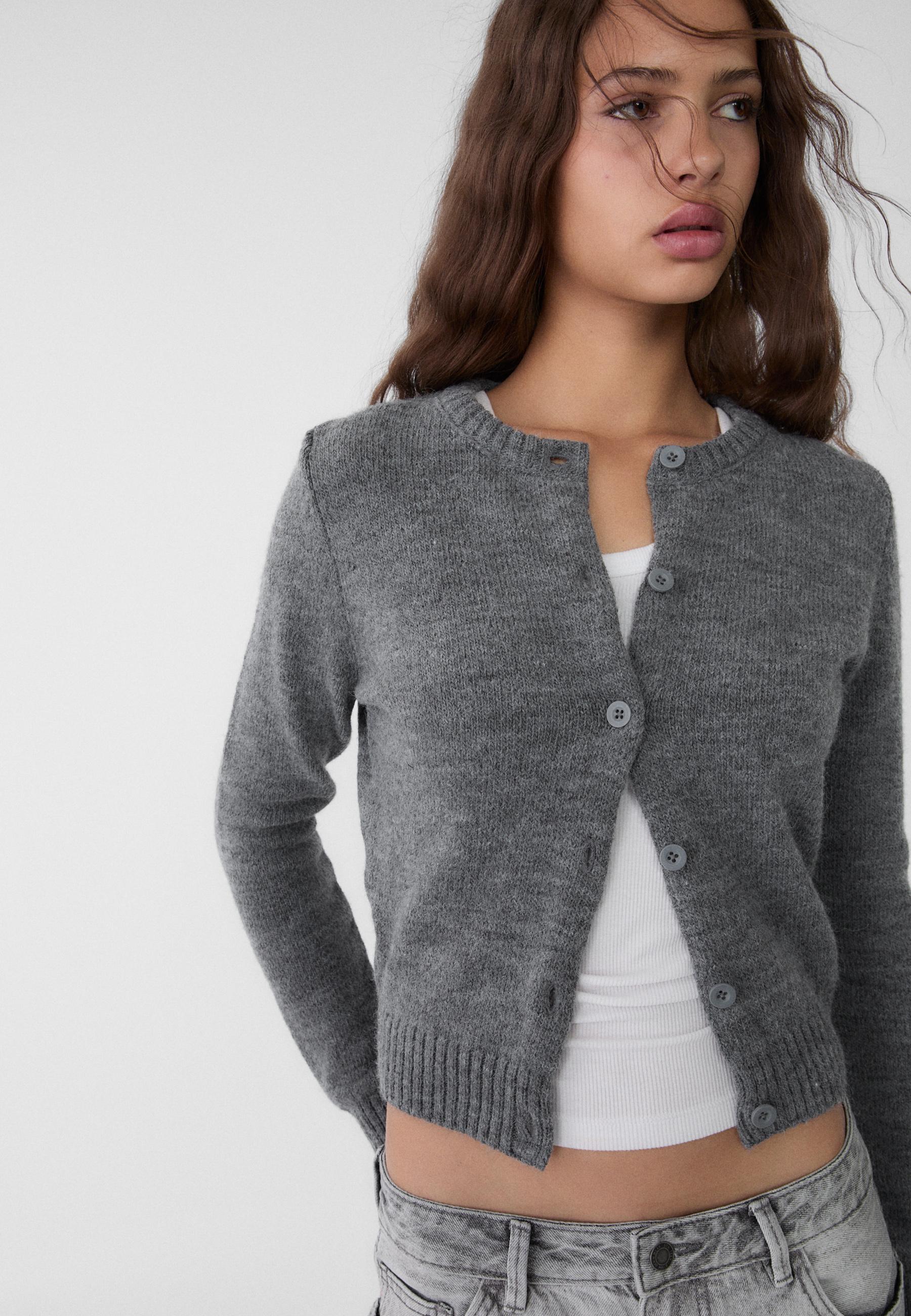 Button-up knit cardigan - Women's fashion | Stradivarius Button-up knit cardigan - Women's fashion | Stradivarius