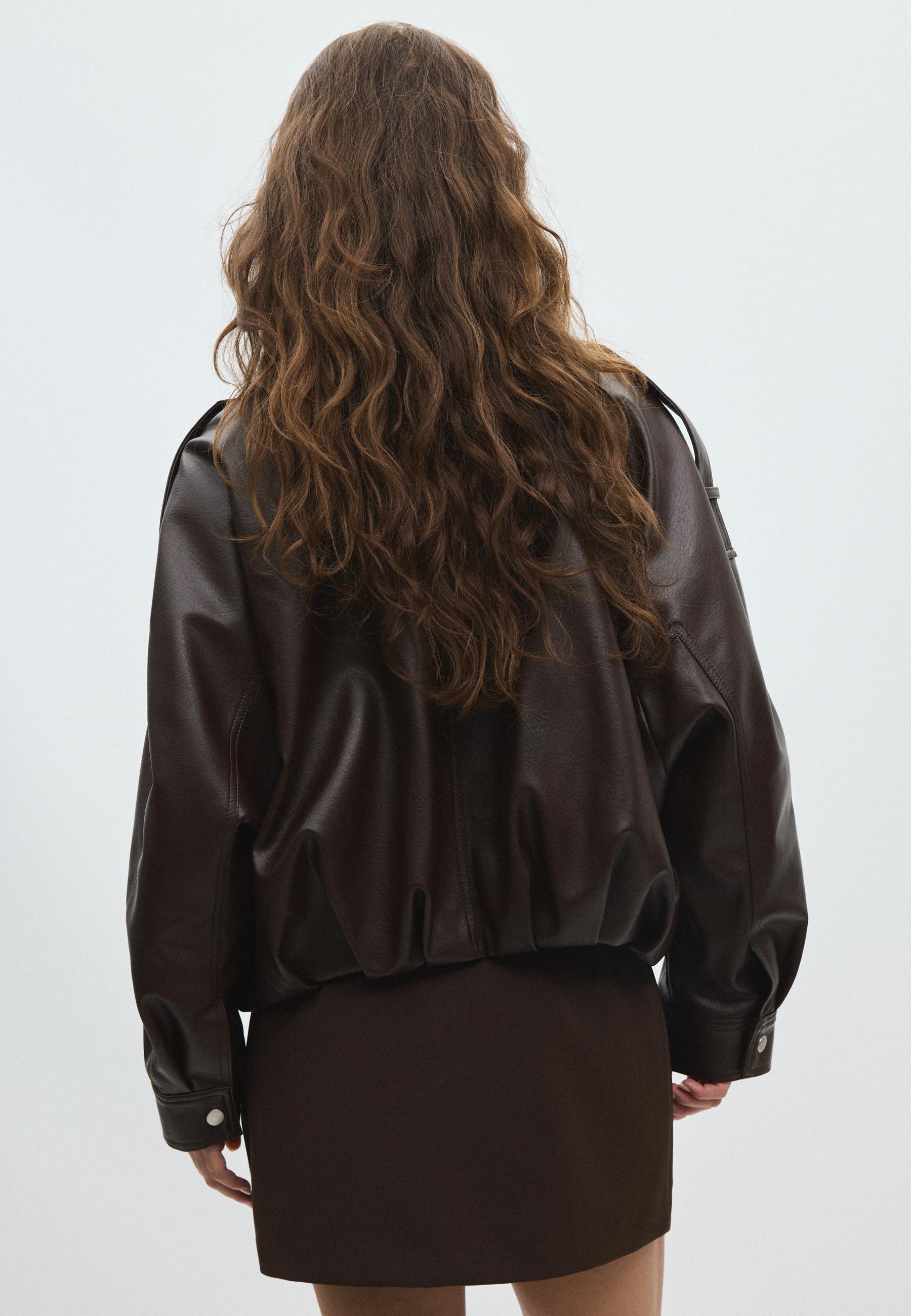 Oversize leather effect jacket - Women's fashion | Stradivarius