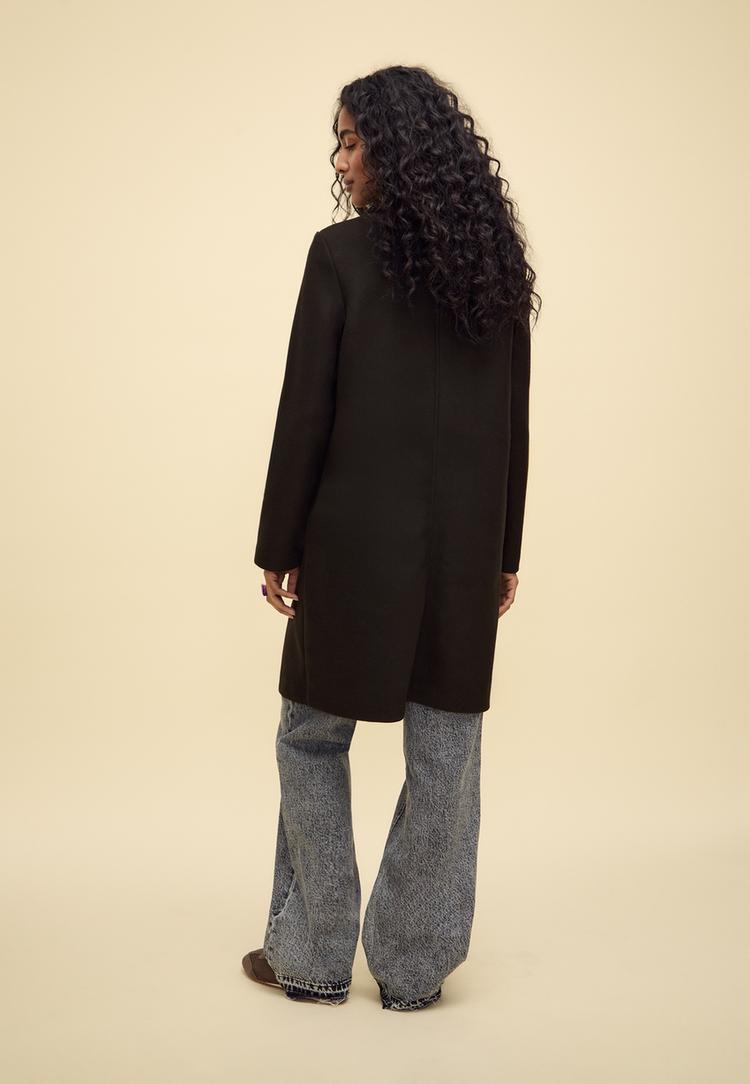 cappotto midi con bottone in tessuto morbido