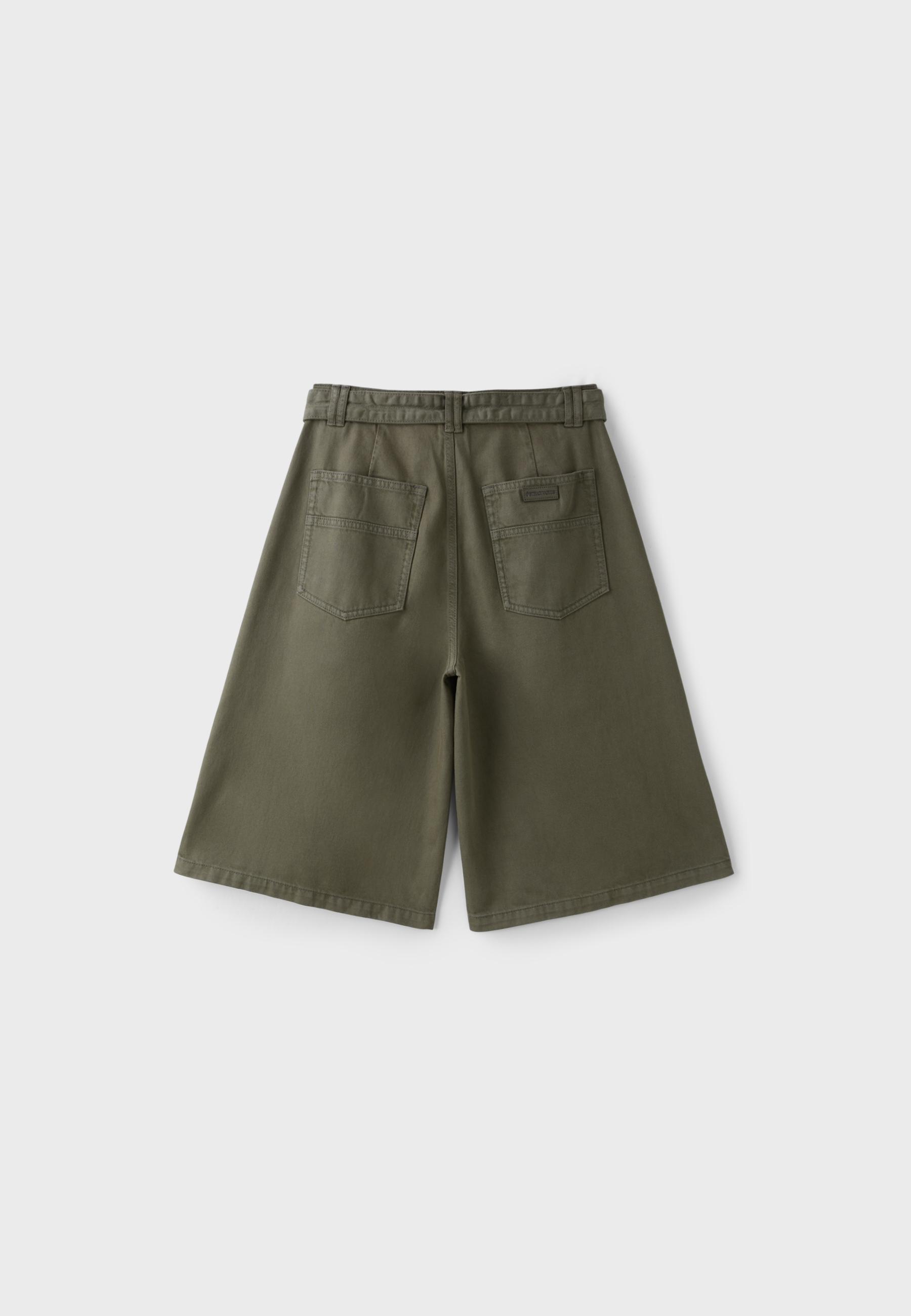 Baggy Bermuda shorts with belt — Khaki