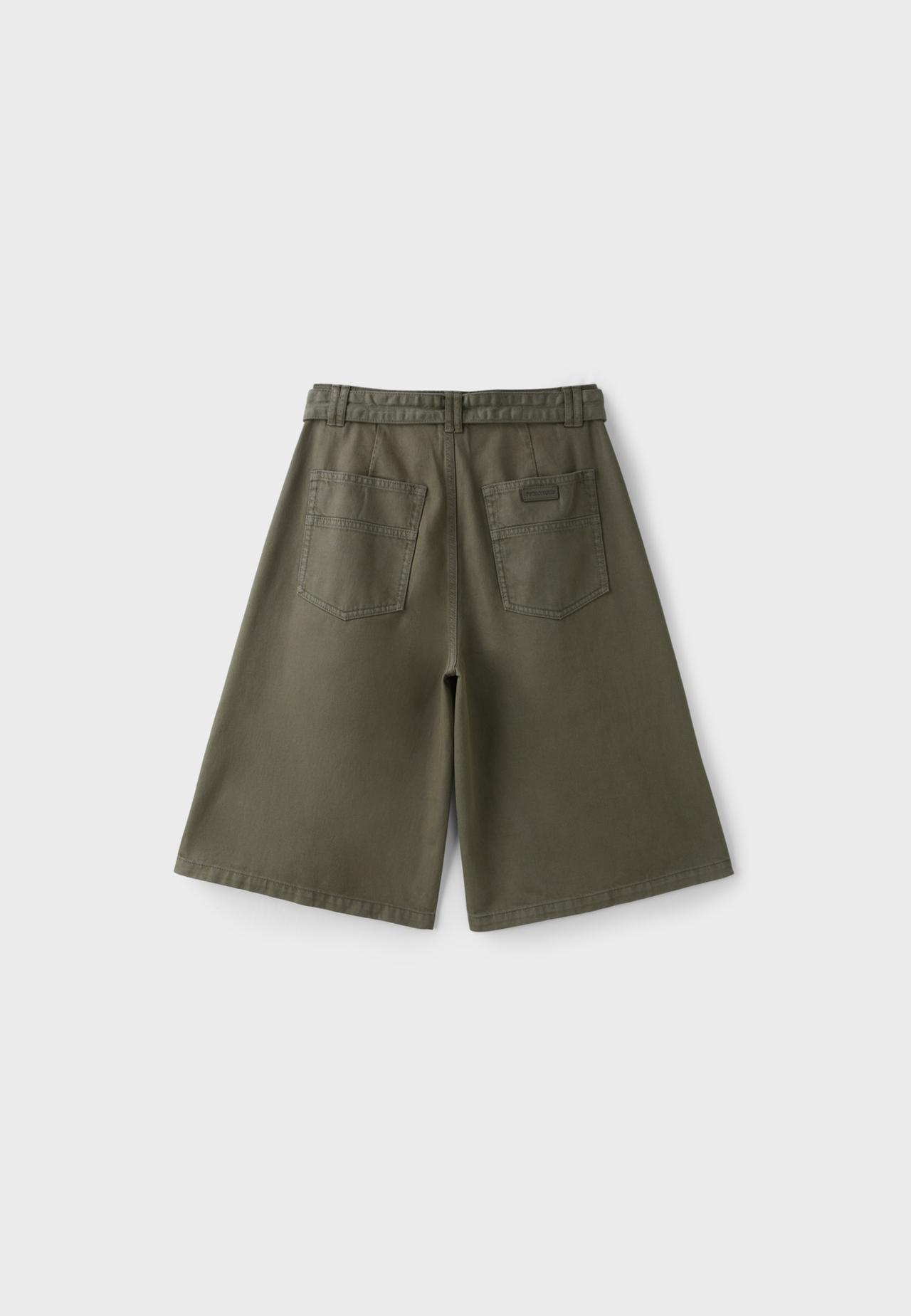 Baggy Bermuda shorts with belt — Khaki