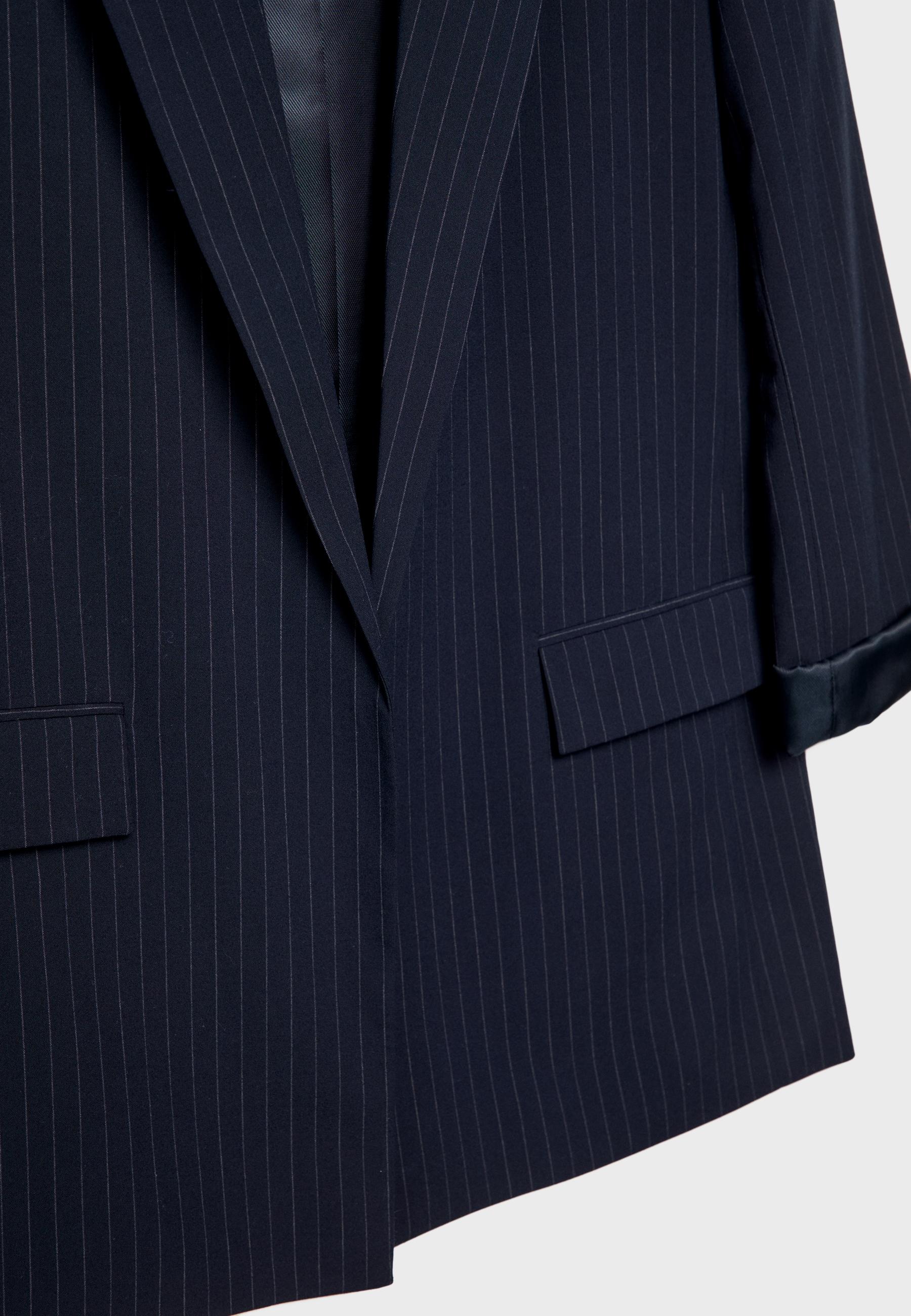 Flowing open striped blazer - Women's fashion | Stradivarius Flowing open striped blazer - Women's fashion | Stradivarius