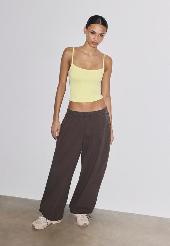 Stradivarius Strappy Polyamide Top Gold M