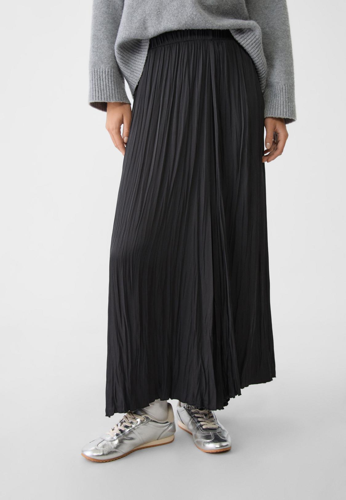 Long flowing satin skirt Women's fashion Stradivarius Kuwait