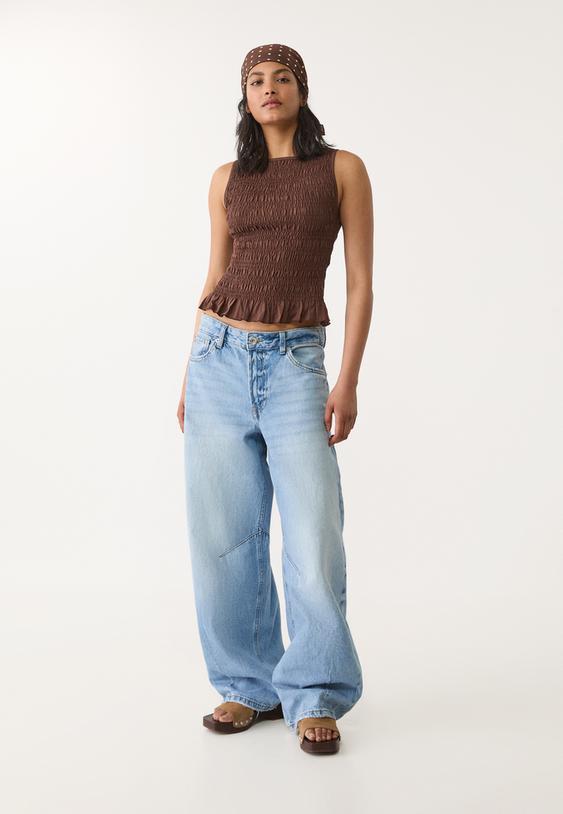 geruschtes-volant-top